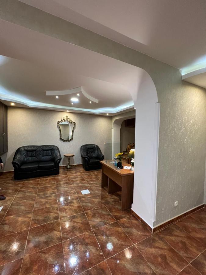 Hotel Medea Tbilisi Luaran gambar